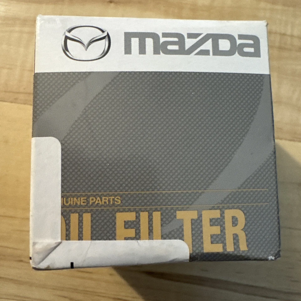 NUEVO Cartucho Filtro Aceite Mazda 3 6 CX-3 CX-5 Skyactiv 1WPE-14-302 Genuino Foto 3 de 4