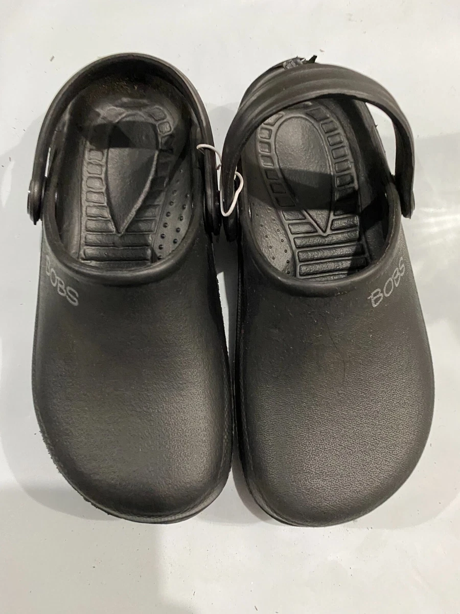 BOBS By Skechers Clogs Black youth size 32/2