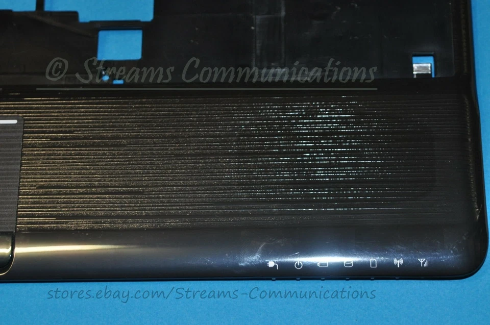 Reposamanos para computadora portátil Toshiba Satellite P755 P755-S5382 con panel táctil Foto 4 de 4