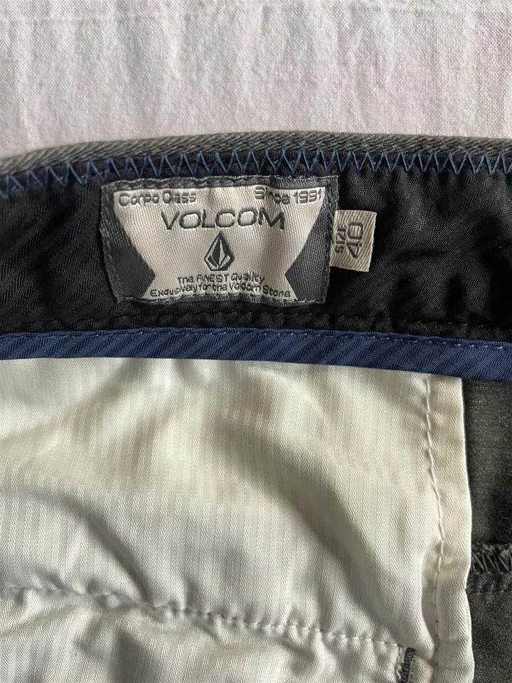 Volcom 40x10.5" Gray Vmonty Chino Mens Shorts - Image 3 of 4