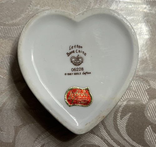 Vintage Lefton Heart Trinket Box "To Mother with Love" - Picture 4 of 4