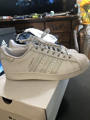 Adidas Women's Superstar Sneaker Queen White Black Shoes FV3392 Size 