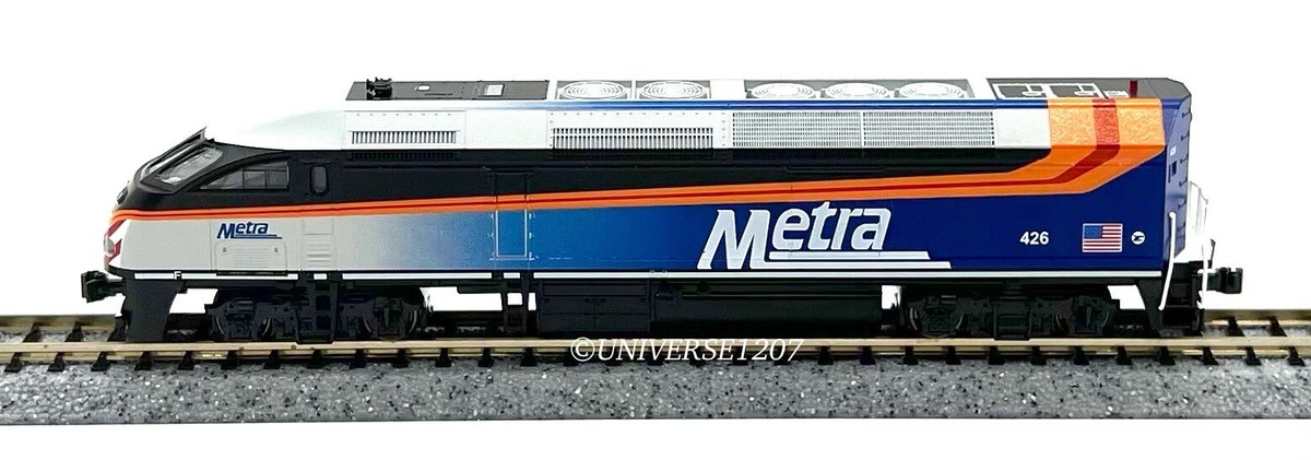 鉄道模型　KATO AVE Serie 100 N CB&Q Silver Streak Zephyr Boxed Train Set