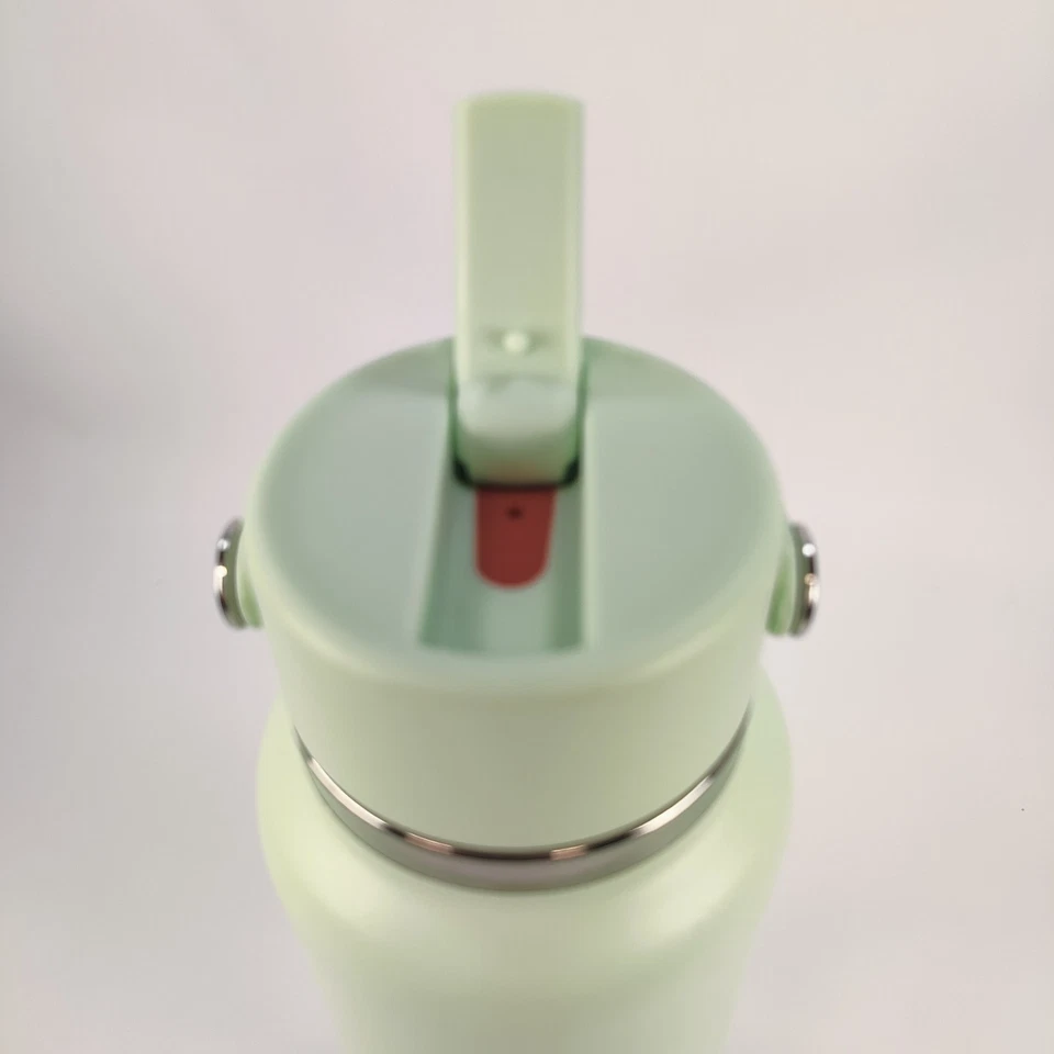 Hydro Flask 32oz Wide Mouth Straw Water Bottle Vacuum-Insulated Green - Image 4 of 4