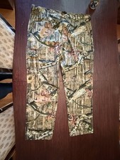 Browning Mossy Oak 6 Pocket Cargo Pants 2XL New Without Tags.