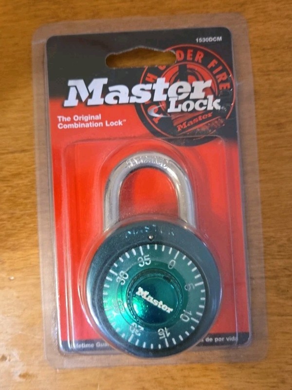 Master Lock 1530DCM Green Combination Lock 3 Digit 3/4” Shackle (New)