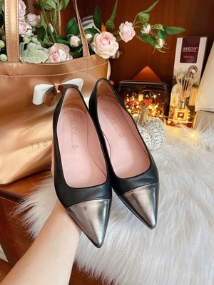 Pretty Ballerinas Black Leather Ballet Flats EU 35 US UK 