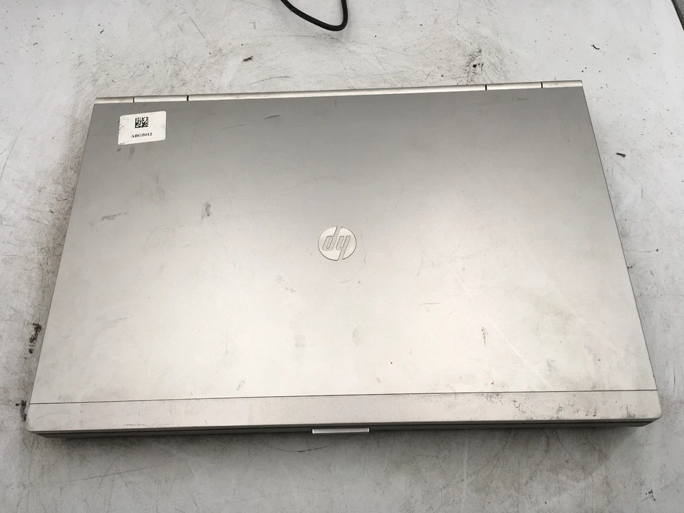 HP ELITEBOOK 8470P - BOOTS TO BIOS/BIOS LOCKED - INTEL I5 - NO RAM - READ -BB - Image 4 of 4
