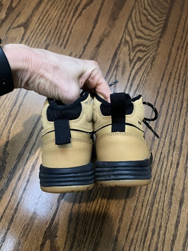 Boys Nike Rain And Snow Lace Up Winter Boots Size 12 - 第 4/8 張圖片