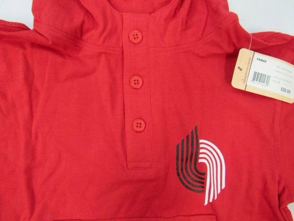 New Portland Trail Blazers Youth Sizes S-M-L-XL Light Weight Hoodie Shirt $30 - Image 3 of 4