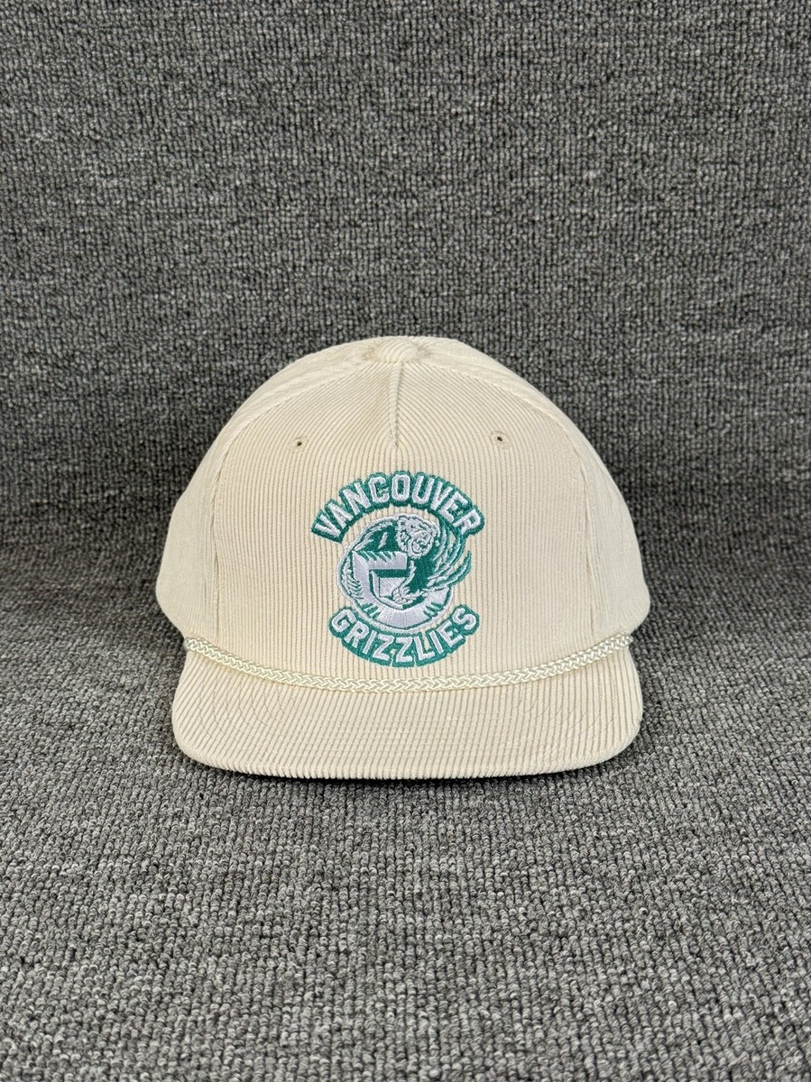 Mitchell & Ness Vancouver Grizzlies Corduroy Snapback Cream Hat Retro