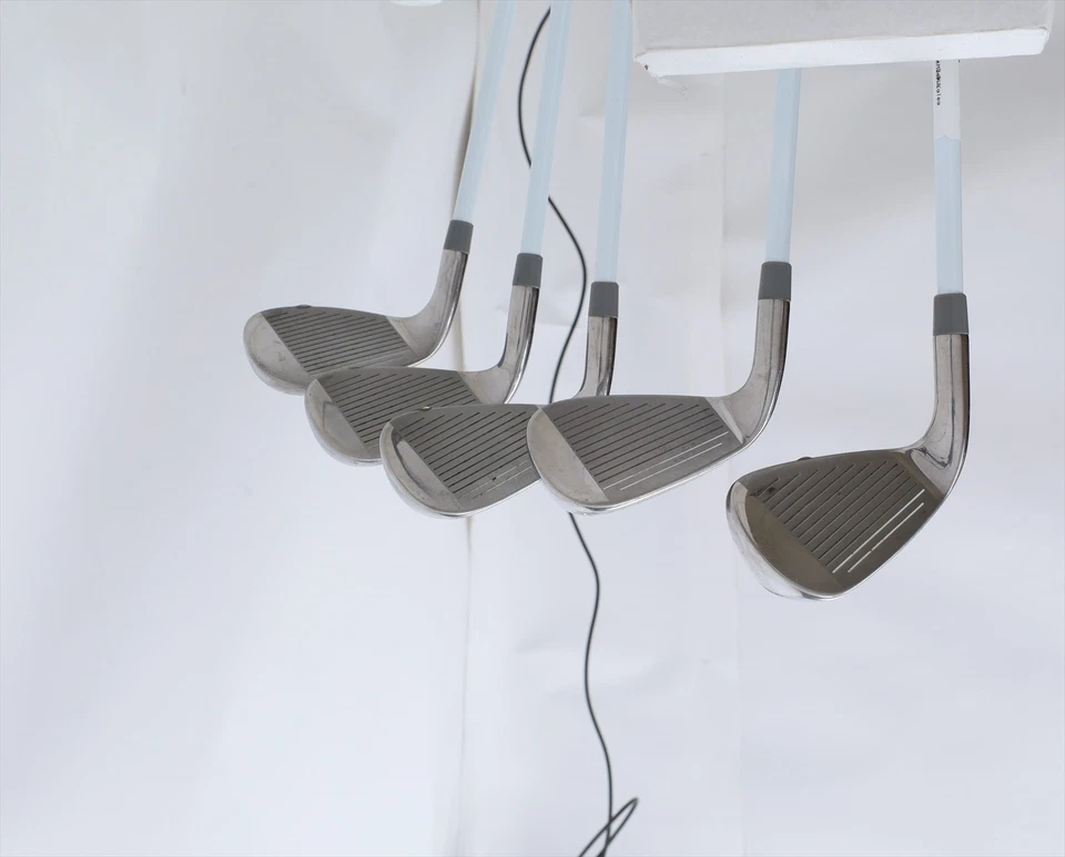 Taylormade Kalea Black Violet Iron Set 7-Pw, Sw Ladies Ultralite 45 2813121 Good - Image 3 of 4