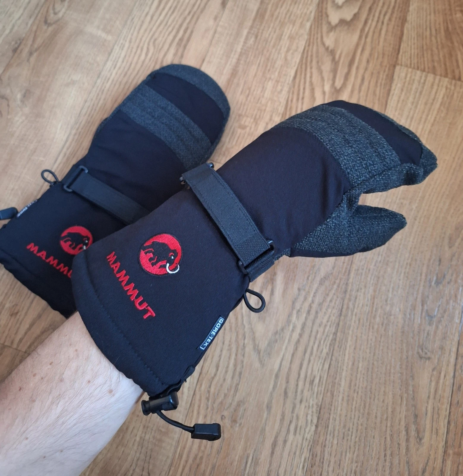 trekking gloves Mammut GoreTex/ mittens unisex membrane/ size-7/for extreme cond
Opens in a new wind