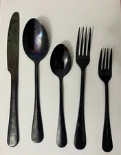 20-Piece Stainless Steel Utensil Set Black