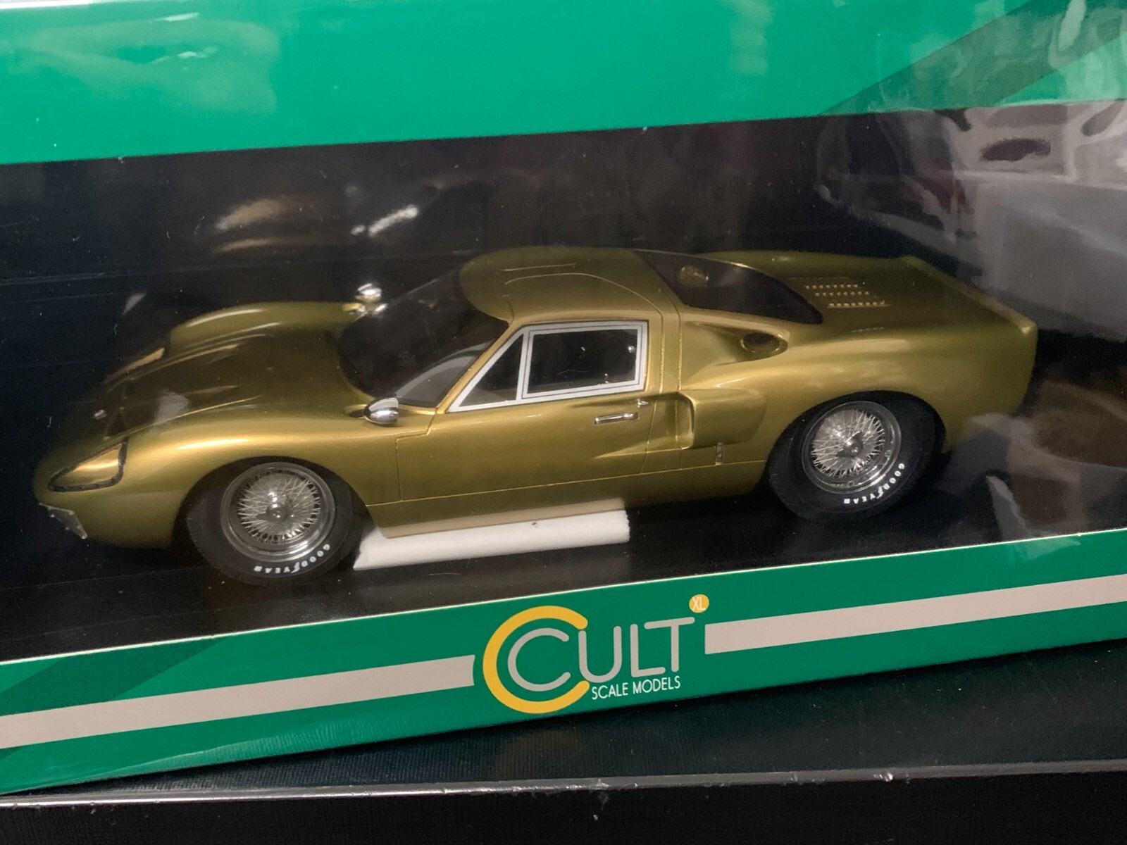 Ford GT40 MKIII 1966 dorée 1/18 Cult Models le cadeau idéal pour passionné auto