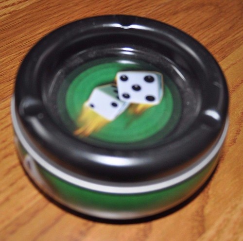 one Kingstar Ashtray Tin 3 1/2" Stash Ashtray ,any Random one - Picture 3 of 12