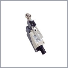 New Sealed D4V-8108SZ-N D4V-8108Z D4V-8108Z-N PLC UNIT OMRON Sensors Switch