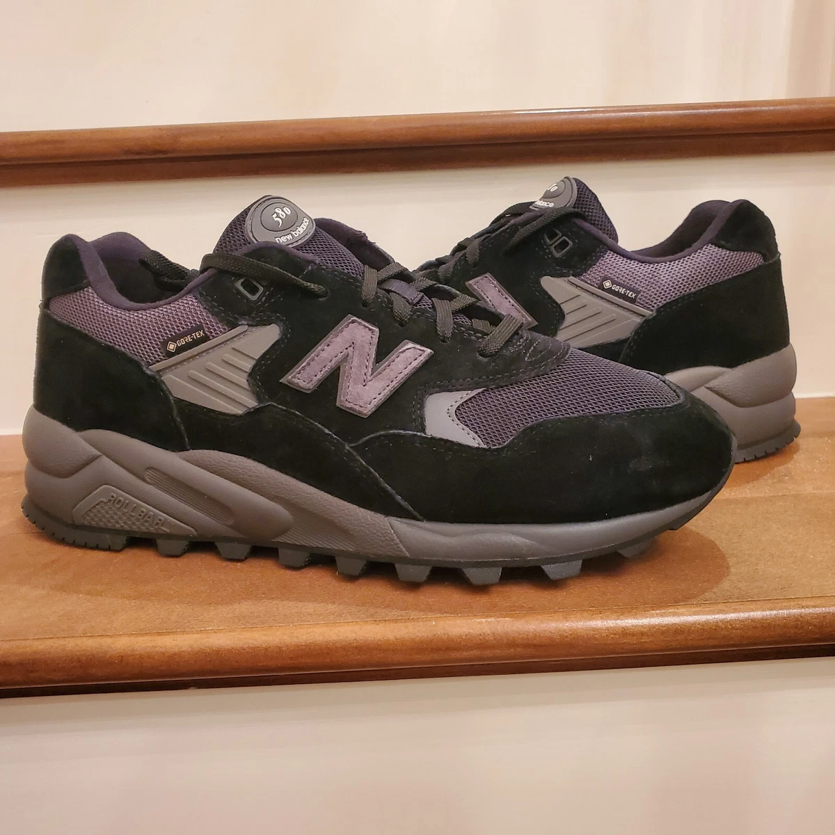 New Balance 580 GORE-TEX Black Magnet for Sale | Authenticity 