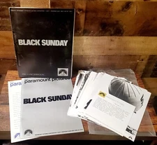 1977 "BLACK SUNDAY" Robert Shaw Orig MOVIE PRESS KIT With (24) Photos In FOLDER