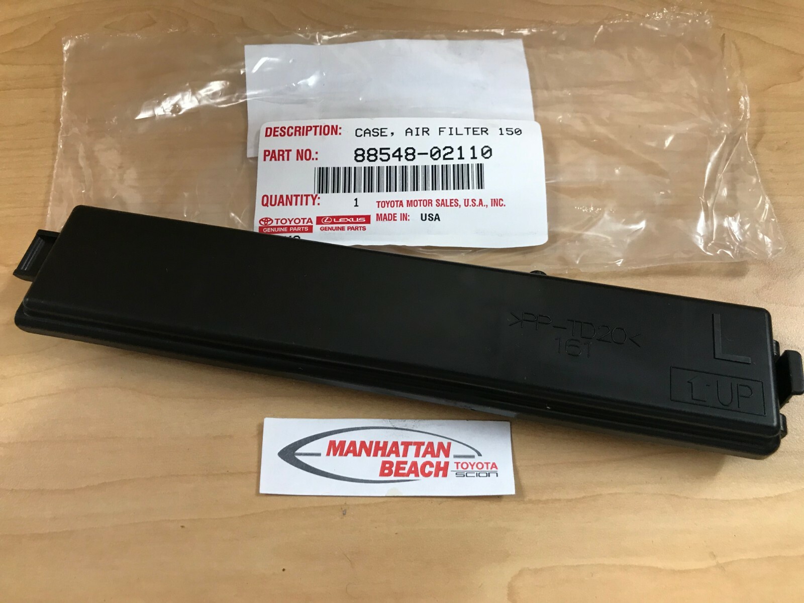 GENUINE TOYOTA IN CABIN AIR FILTER COVER PLATE DOOR ACCESS 8854802110