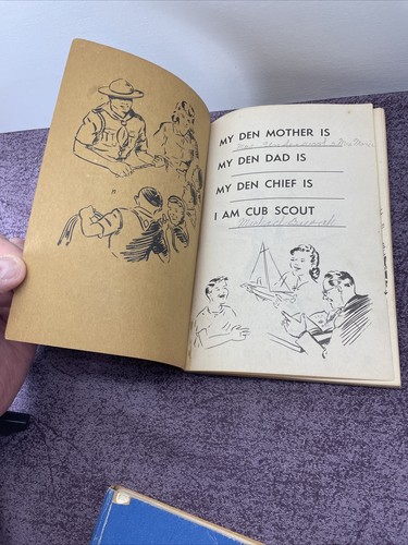 Vintage Lot of 3 Cub Scout Books - Wolf Lion Webelos BSA 1950’s - Picture 7 of 12