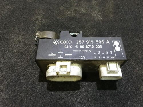 357919506A Lüfter Steuergerät Relais 898719000 Volkswagen Golf DE256354-31