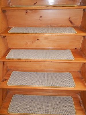 16 = STEP  9'' x 30''  Landing  30'' x 30''  Stair Treads  Step WOVEN TUFTED CARPET.