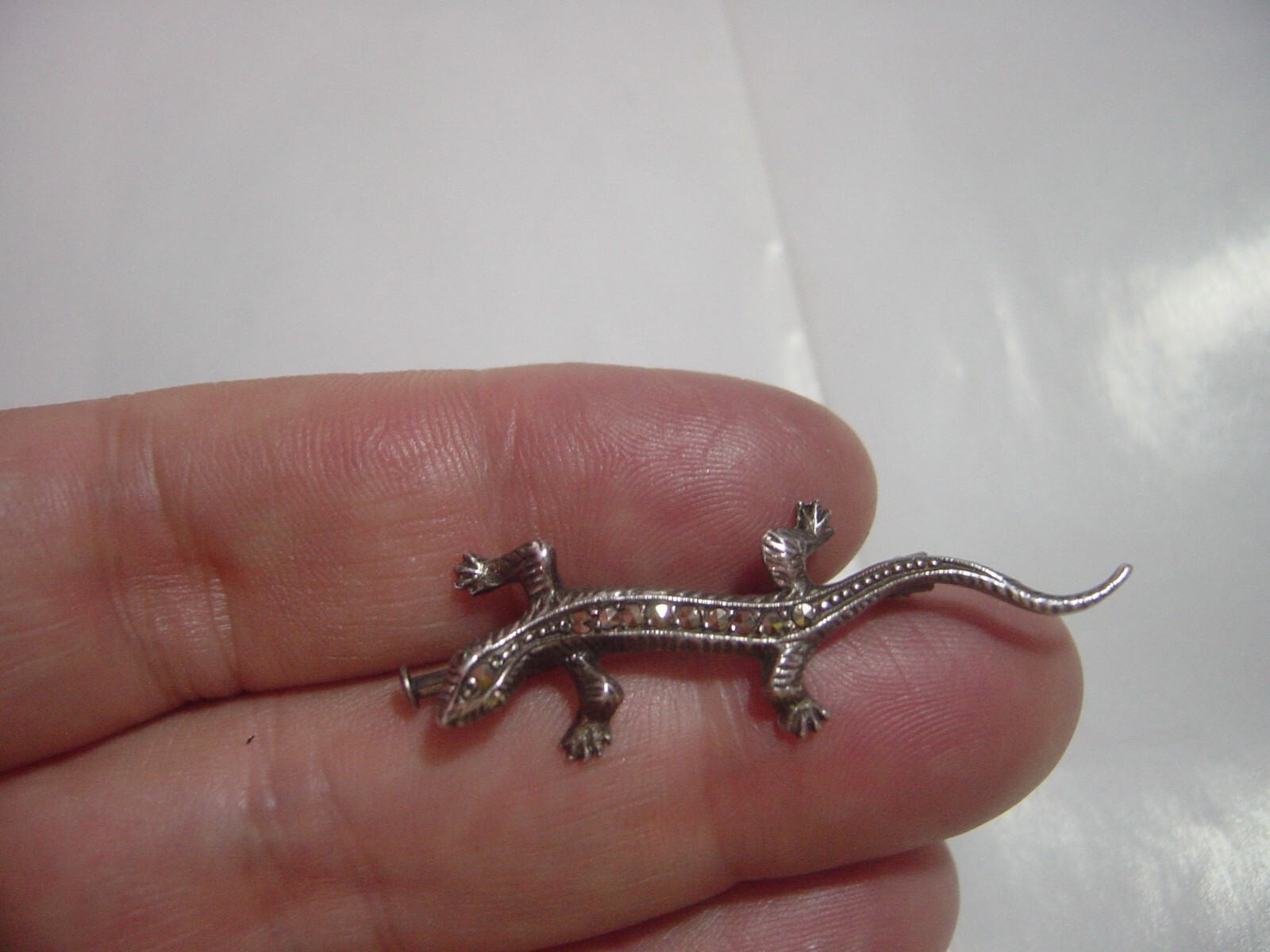 RARE-Beautiful Victorian Solid Silver sparkly liz… - image 8