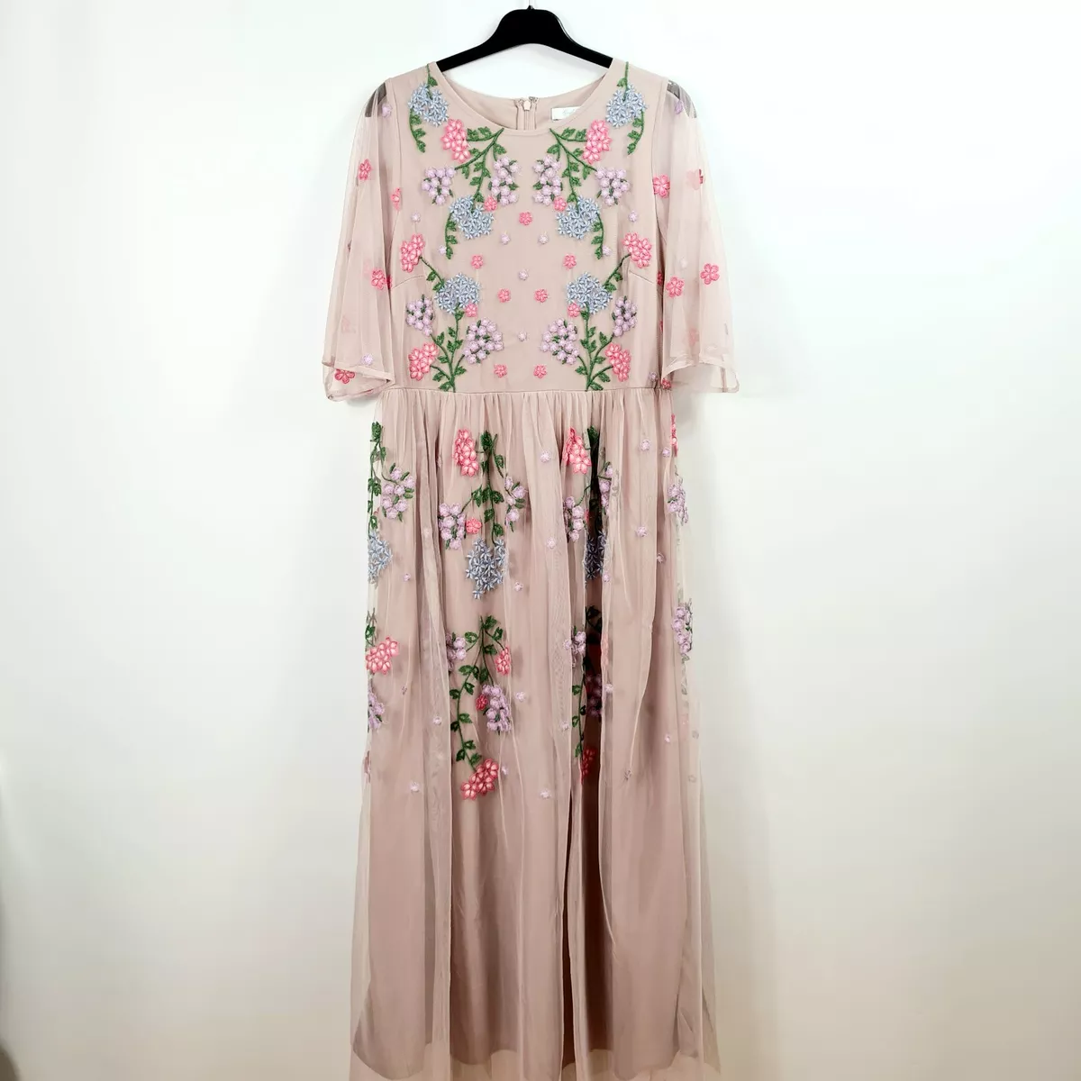 Simply top dressed boutique
