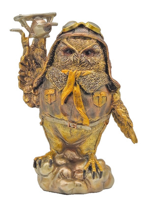 Eule Owl als Pilot mit Flugzeug auf Flügel Skulptur Figur Statue  JMA343.1