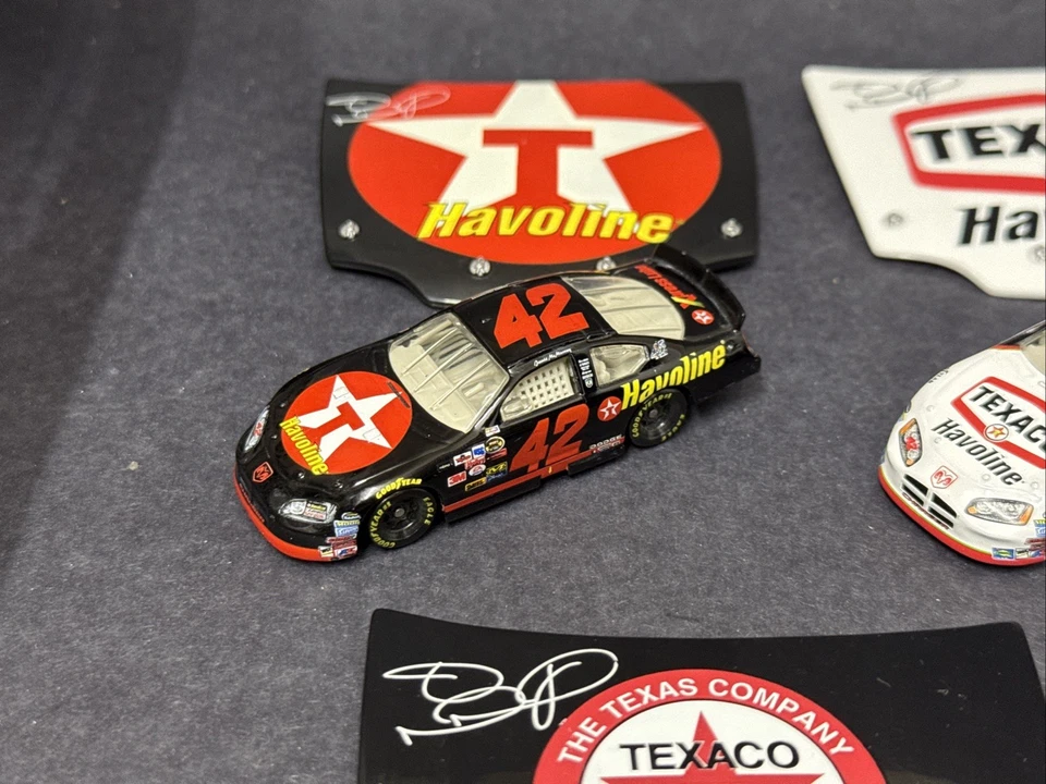 Lot Of 5 2005 Jamie McMurray Texaco Havoline 1/64 Nascar Diecast Loose With Hood - Image 4 of 4