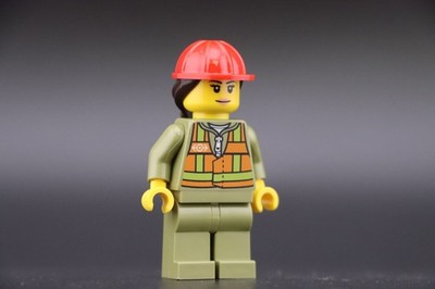 LEGO  Train Worker Minifig trn246 City NEW Train Driver Construction Girl 60198