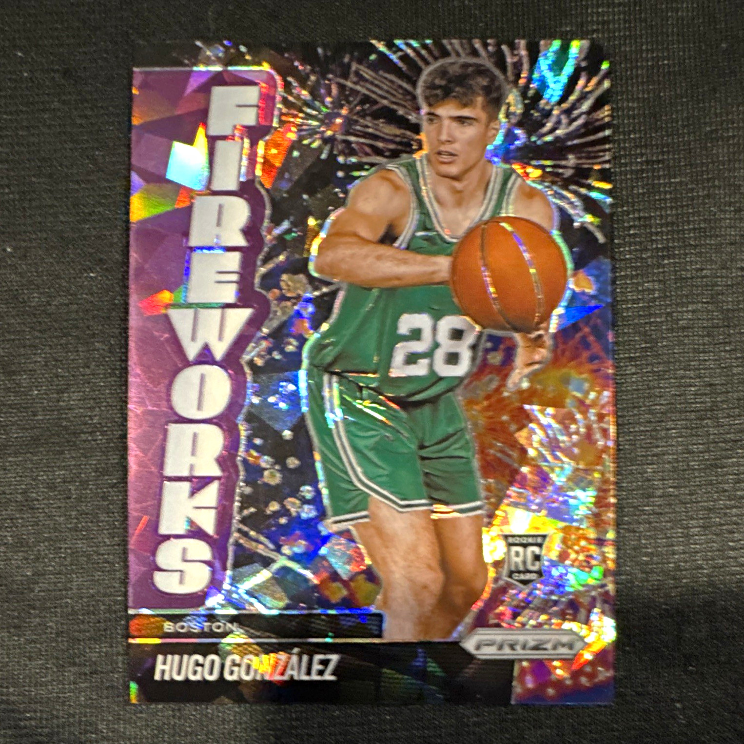 Panini Prizm 2025-26 Hugo Gonzalez Fireworks #14 Celtics RC Serial /199