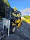 2016 Yale 9000# Capacity Pneumatic Tire Forklift — photo 5