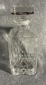 ONEIDA CAPRI Collection 24% LEAD CRYSTAL Decanter ITALY ~ 9” Tall ~ W Stopper