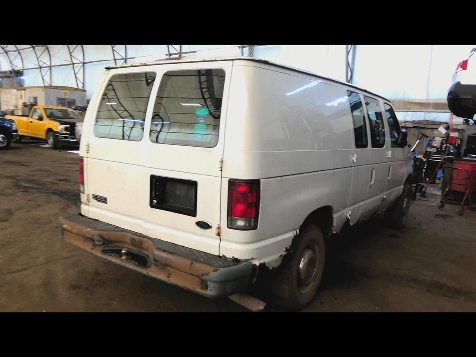 Compresor de aire acondicionado a través de 8/8/02 8-445 para camioneta Ford E350 02-03 6397896 Foto 2 de 4