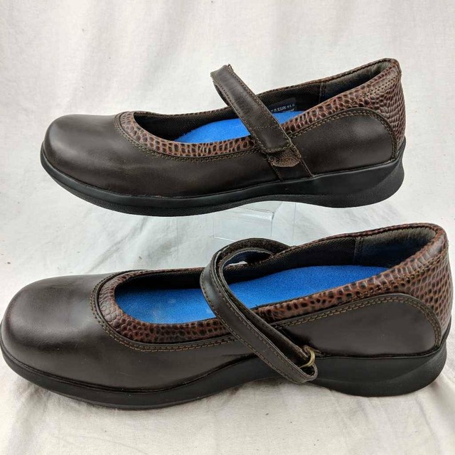 Apex Womens Julia Mary Jane Shoes Brown Snakeskin Hook And Loop Leather 9 W | eBay