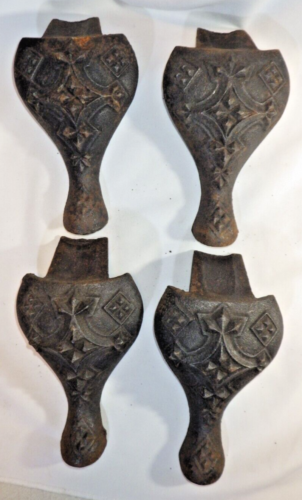 4 Antique Diamond Pattern Cast Iron Wood Stove Legs Rustic Art Decor Table - Foto 1 di 21