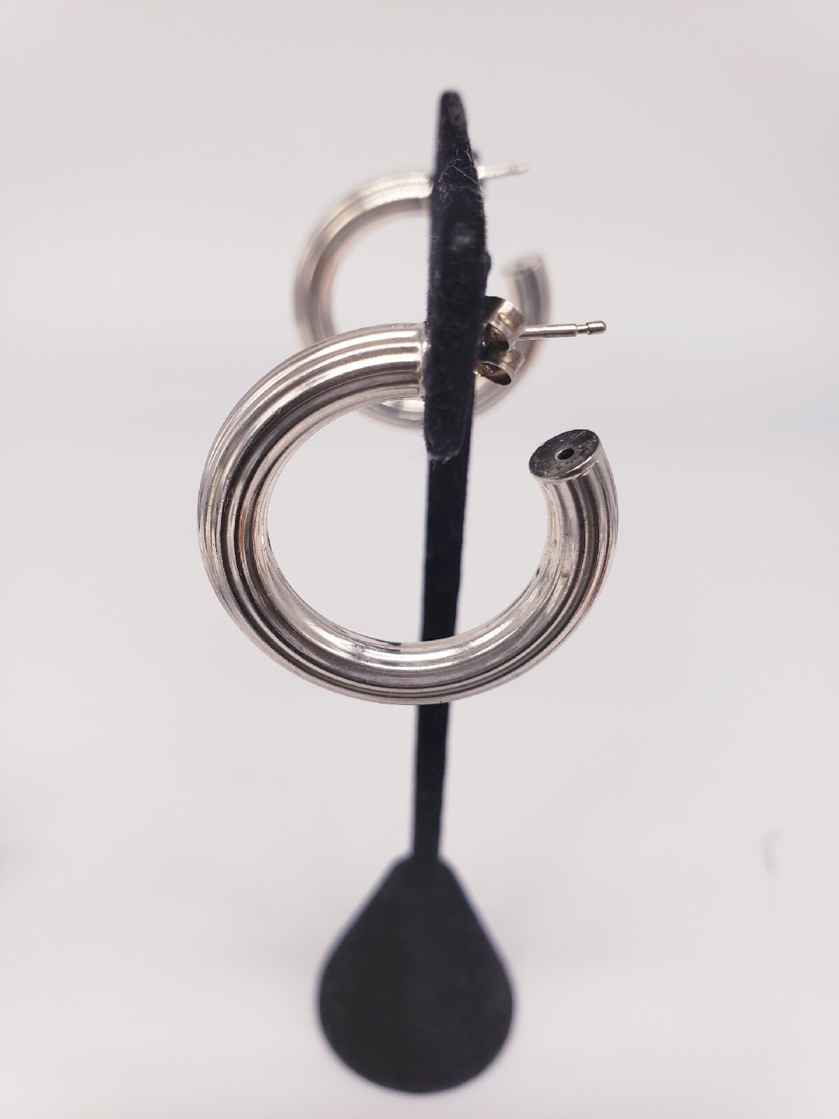 Thick Well Made Sterling Silver Solid, Ribbed, Fl… - image 5