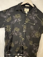 Vintage Hibiscus Hawaiian Shirt Medium 100 Rayon Palm Tree great quality