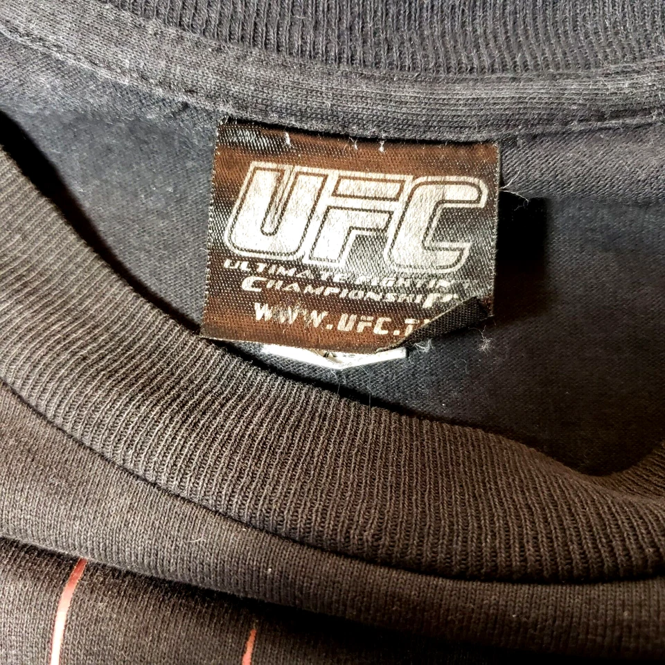 UFC 57 Lidell vs Couture Mens Event X-L T-Shirt Feb 4th 2006 Never Worn - Image 4 of 4