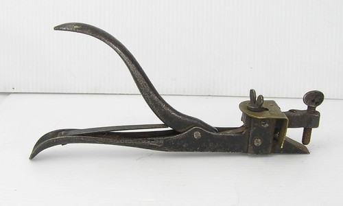 VINTAGE LEACH PATTERN SAW TOOTH SETTER-GOOD AGED CONDITION - Picture 3 of 8