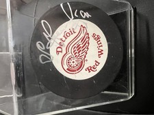 Sergei Fredorov (redwings) Signed Puck