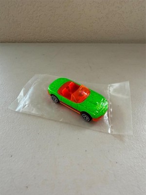 Mattel Hot Wheels 1990 Mazda Miata Neon Green Baggie Diecast Car A7