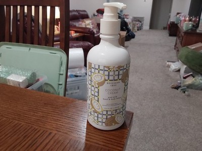 BEEKMAN 1802 COCONUT CREAM GOAT MILK HAND & BODY LOTION 12.5 OZ W/ PUMP NEW!