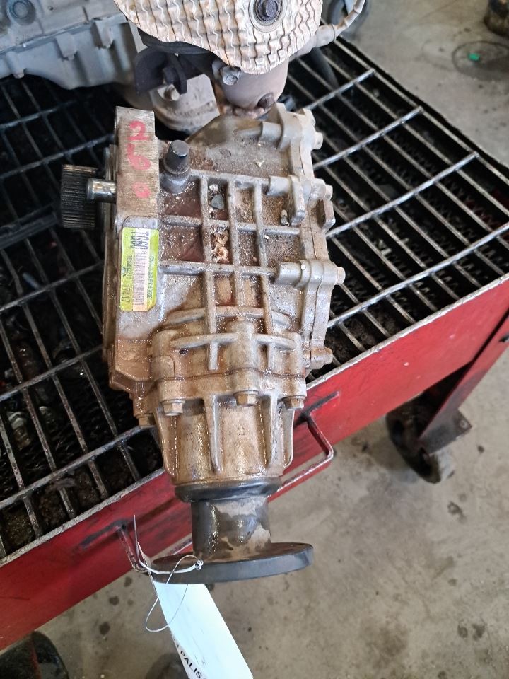2023 Palisade Transfer Case Sku#4446911