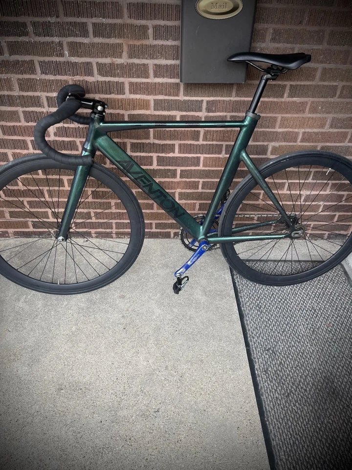 Aventon Fixie Aluminum Green Size 54. Comes With Clips. RxL Drop Bars. - Image 2 of 3
