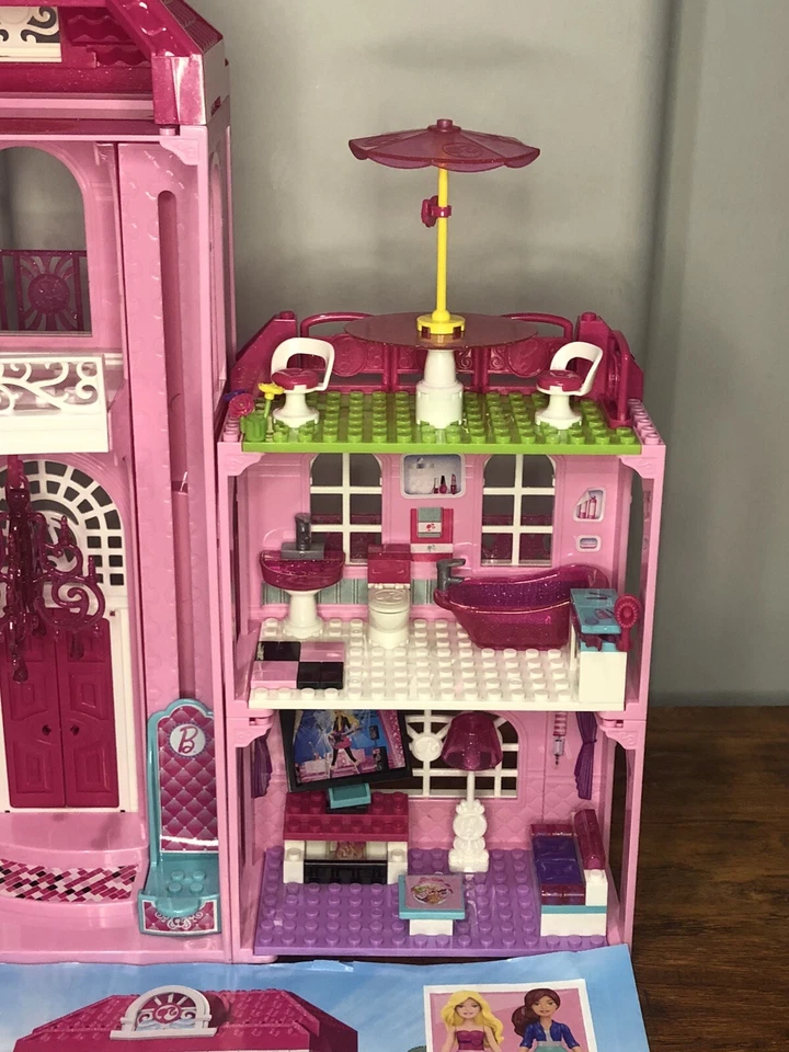 Barbie MEGA BLOKS Luxury Mansion-With Directions Booklet-99% Complete - Image 4 of 4