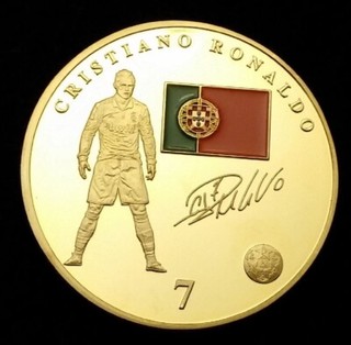 Ronaldo Gold Coin Real Madrid Signature Al Nassr World Cup Man U C CR7 2026 USA