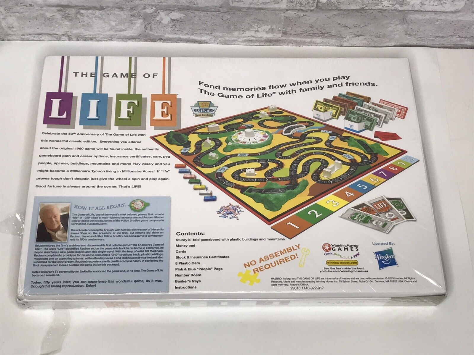 The Game of Life Board Game, by Winning Moves Games 